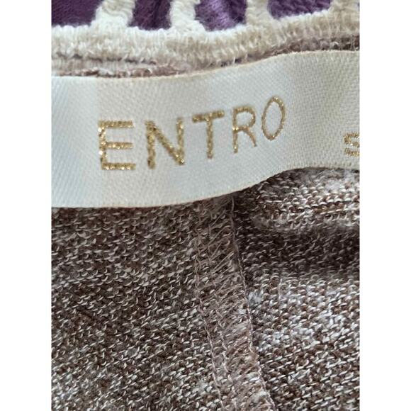 "Boho Breeze Tassel Trim Top"
ENTRO- Small - Picture 4 of 4